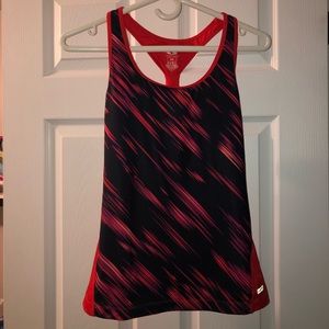 Sleeveless athletic top